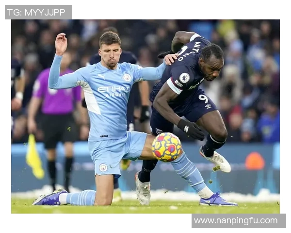 西汉姆迎战曼城激战在即球迷期待精彩对决与绝妙进球 西汉姆迎战曼城激战在即球迷期待精彩对决与绝妙进球